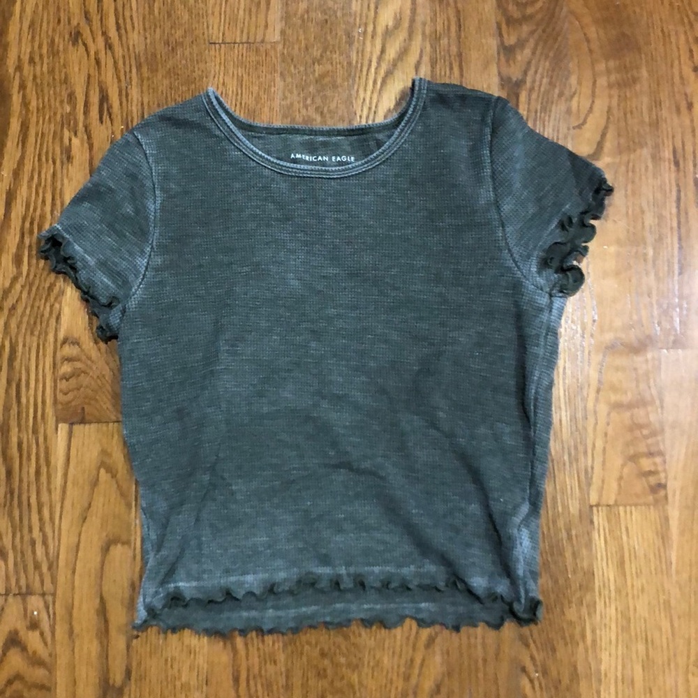 AEO green ruffle top